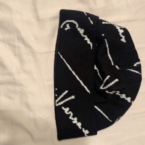 Versace Beanie Hat - Picture 2 of 4